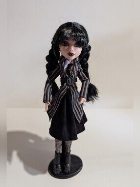 Monster High Wednesday Addams Doll Satchel Thing Stand Nevermore Academy